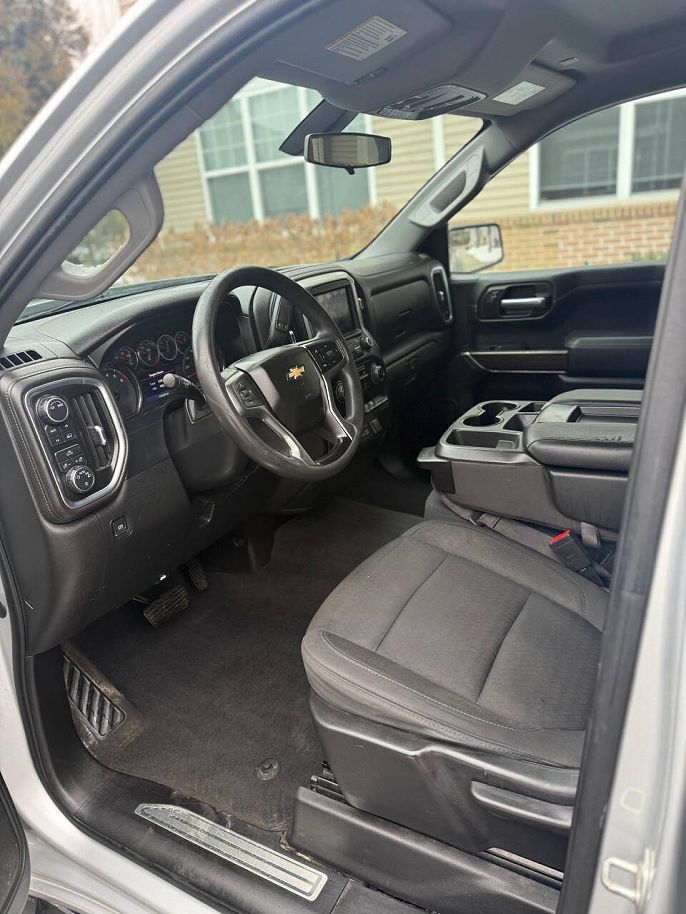 Vehicle view 14