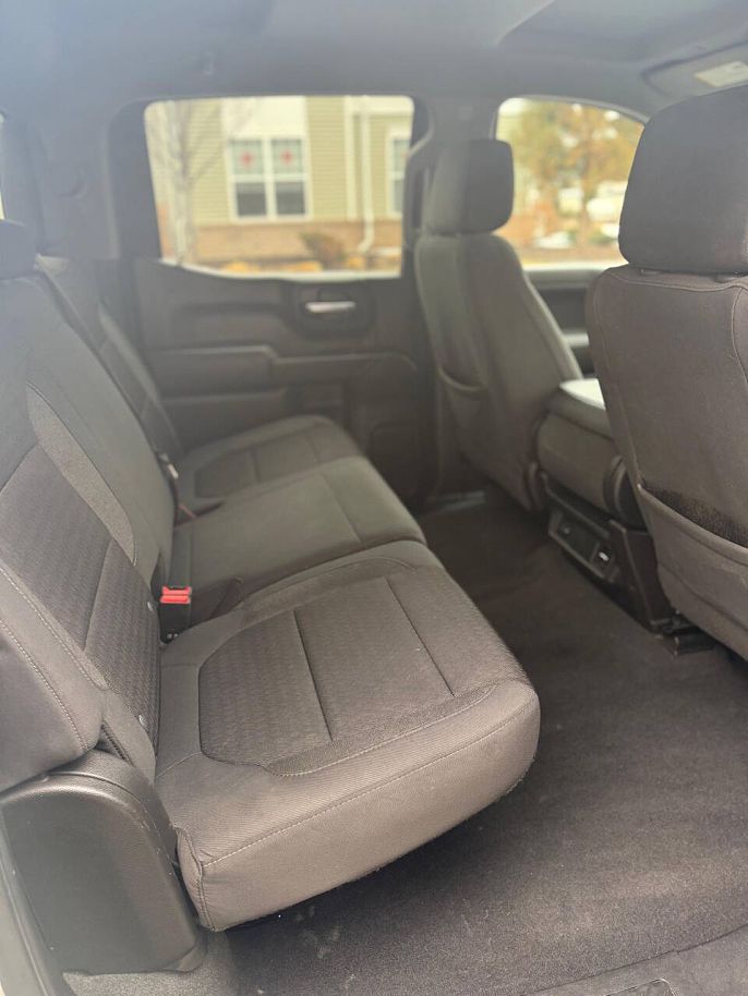 Vehicle view 19