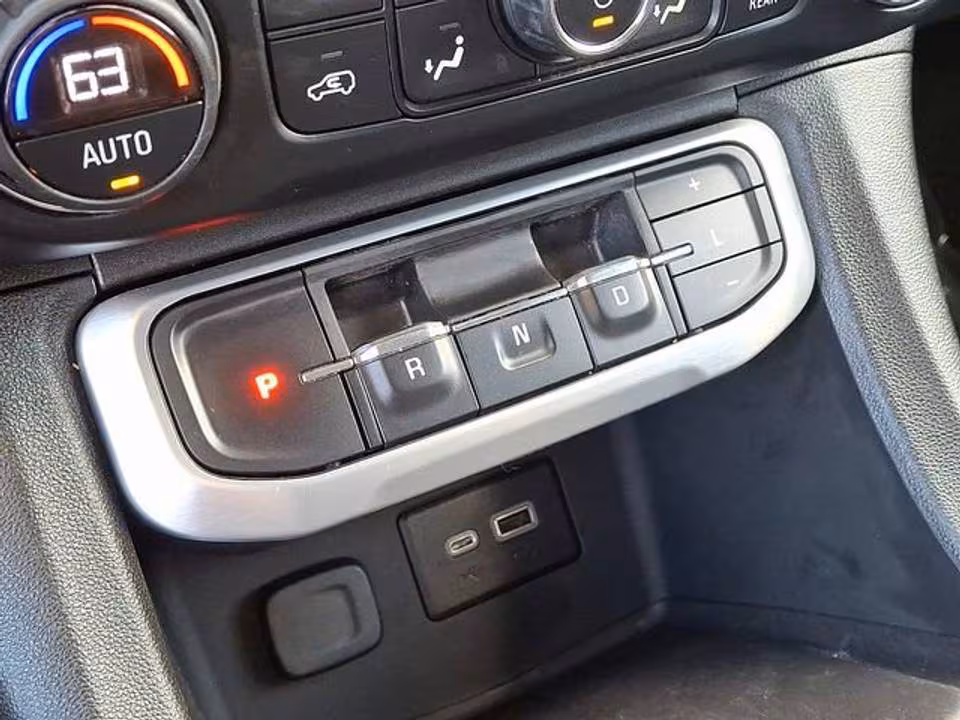 Vehicle view 23