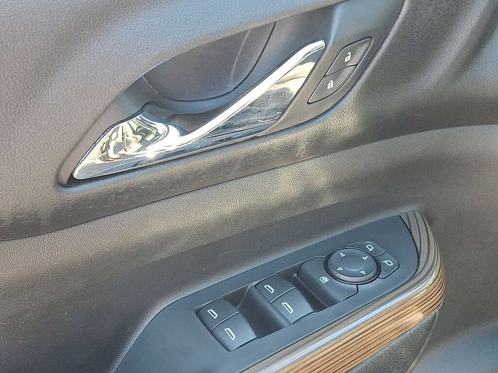 Vehicle view 23