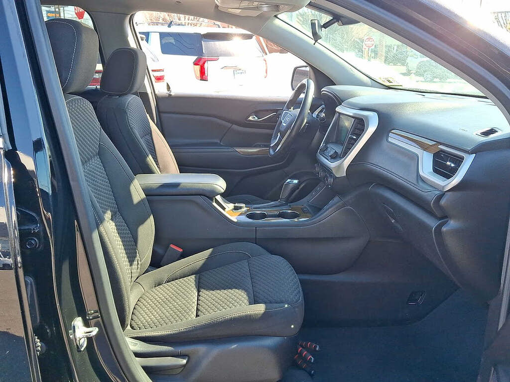 Vehicle view 28