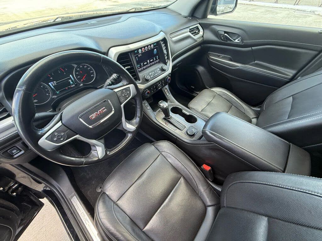 Vehicle view 17
