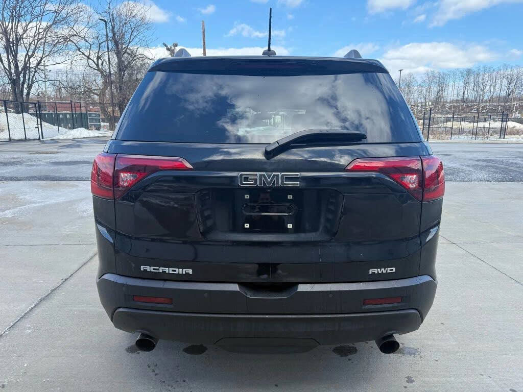Vehicle view 7