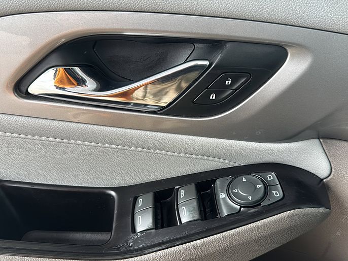 Vehicle view 10