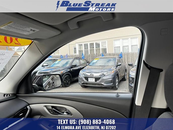 Vehicle view 19