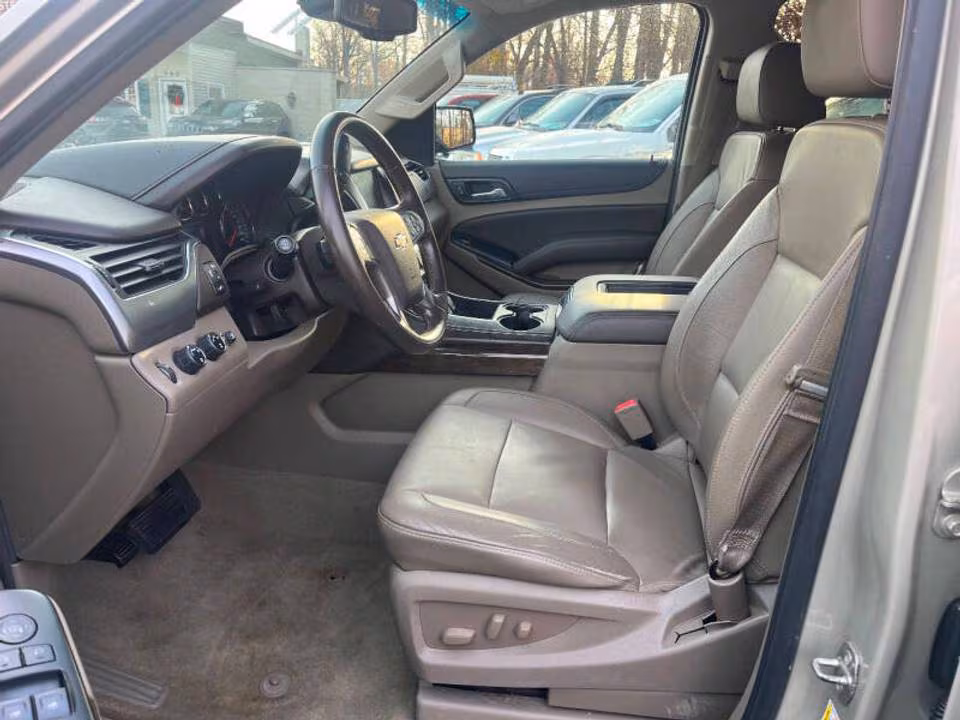 Vehicle view 12