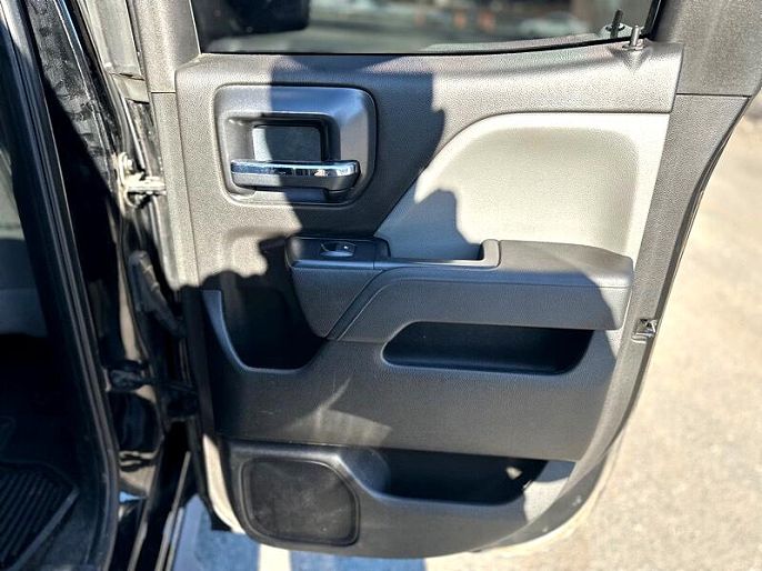 Vehicle view 23
