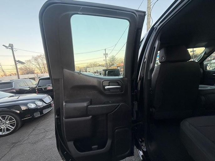 Vehicle view 14