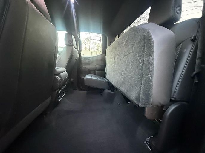 Vehicle view 16