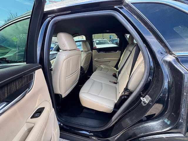 Vehicle view 34