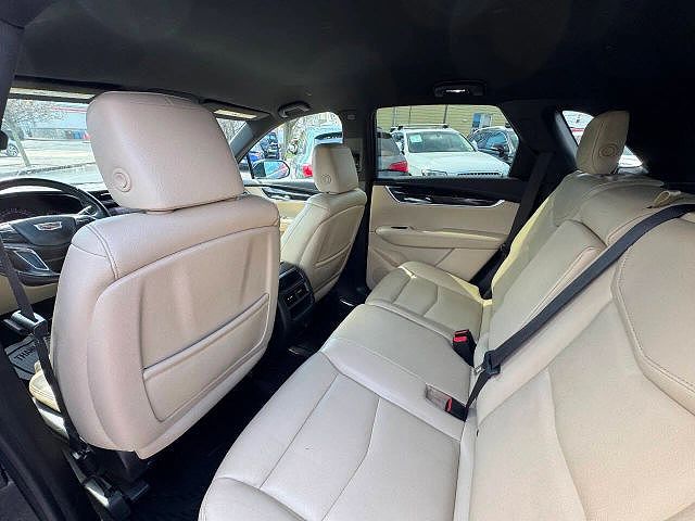 Vehicle view 37