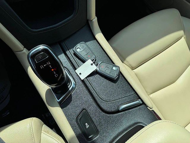 Vehicle view 47