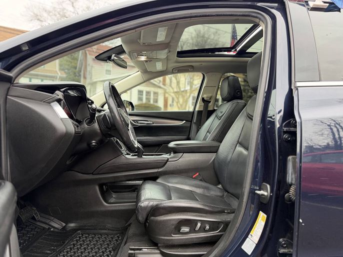 Vehicle view 18