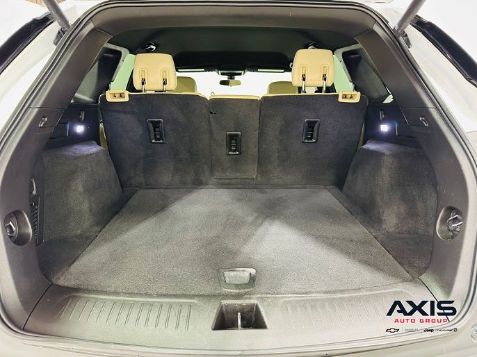 Vehicle view 28