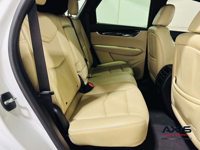 Vehicle view 29