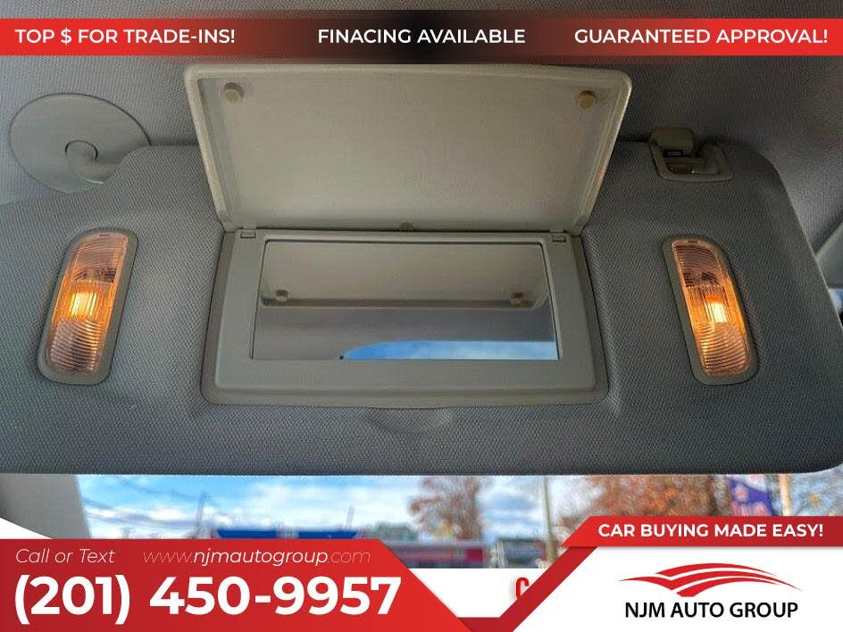 Vehicle view 34