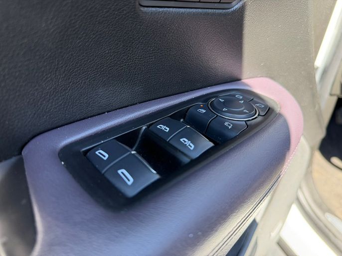 Vehicle view 26