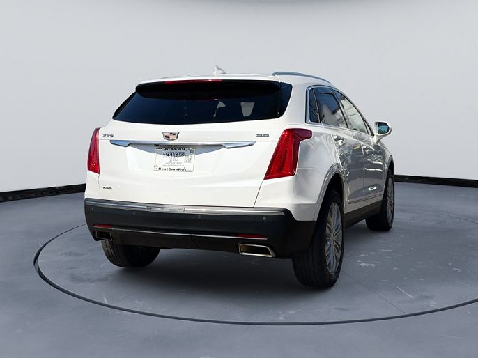 Vehicle view 6