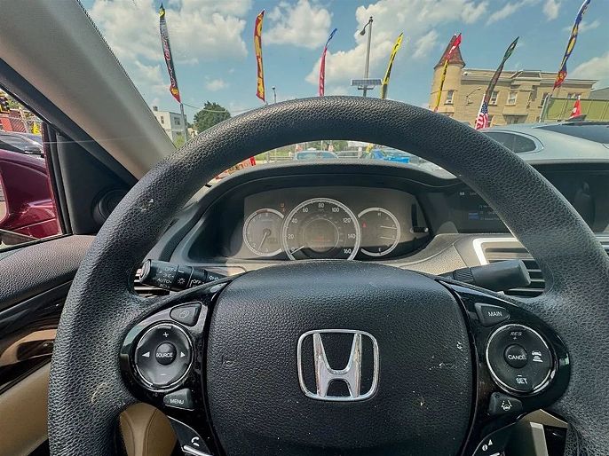 Vehicle view 7