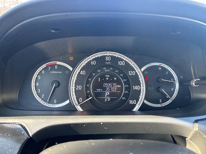 Vehicle view 39