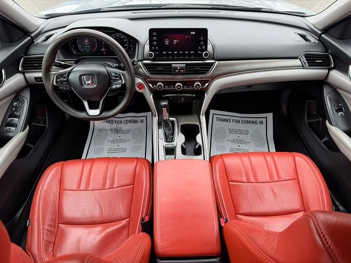 Vehicle view 13