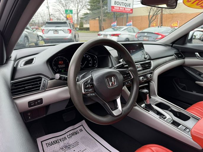 Vehicle view 9