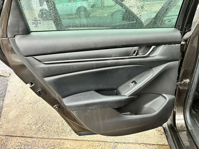 Vehicle view 6