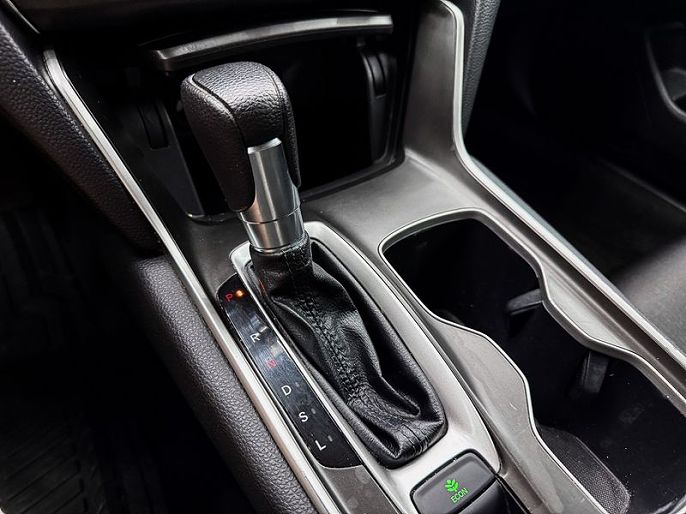 Vehicle view 16
