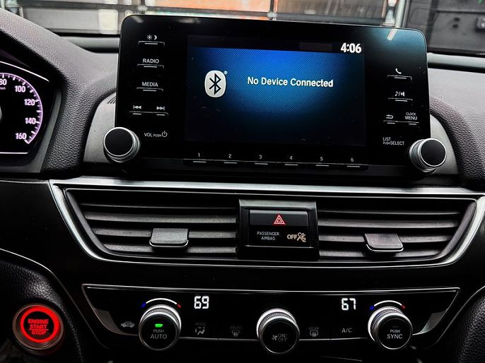 Vehicle view 18