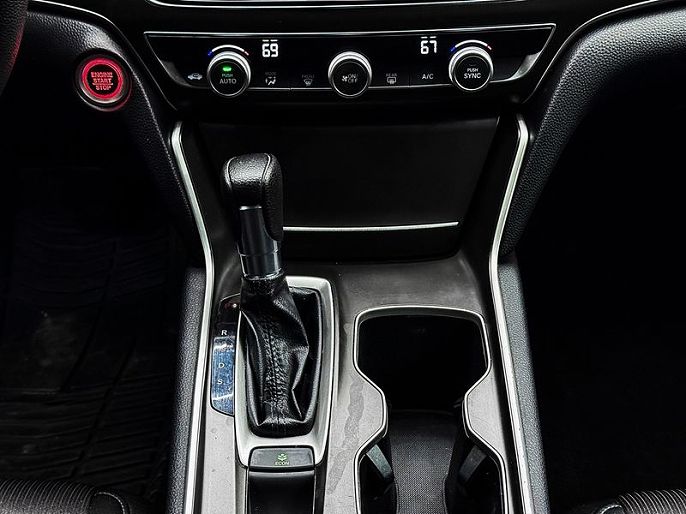 Vehicle view 37