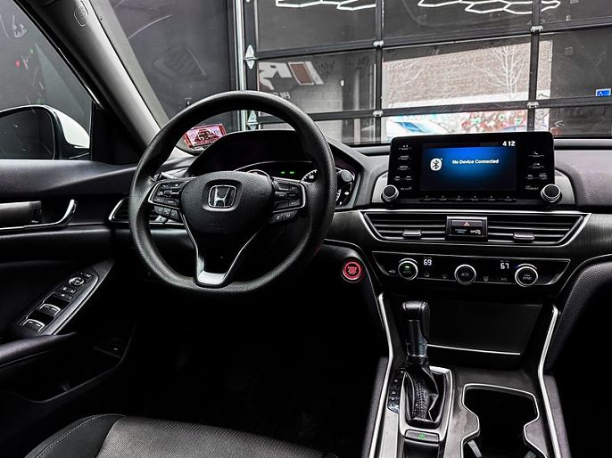 Vehicle view 41