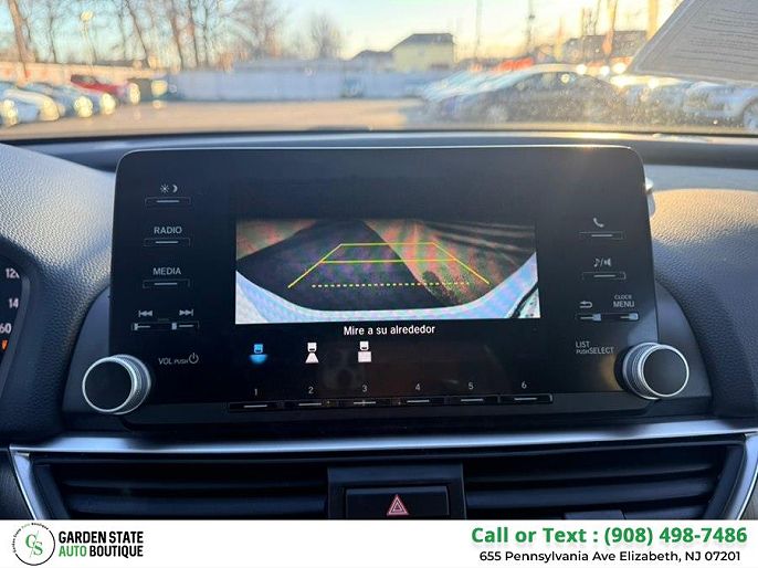 Vehicle view 18