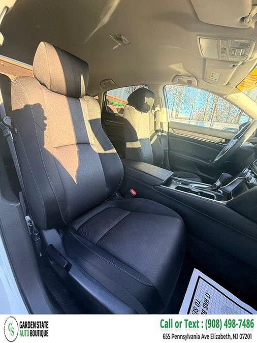 Vehicle view 9