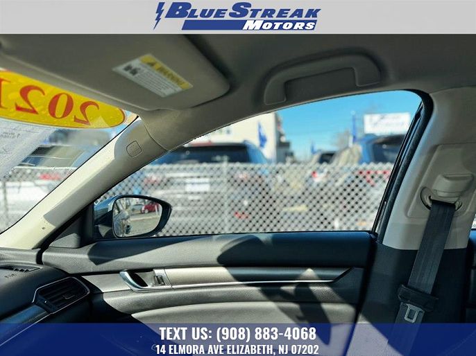 Vehicle view 19