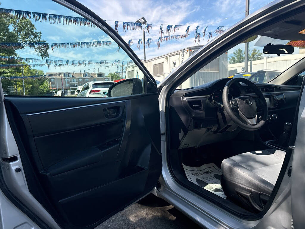 Vehicle view 14