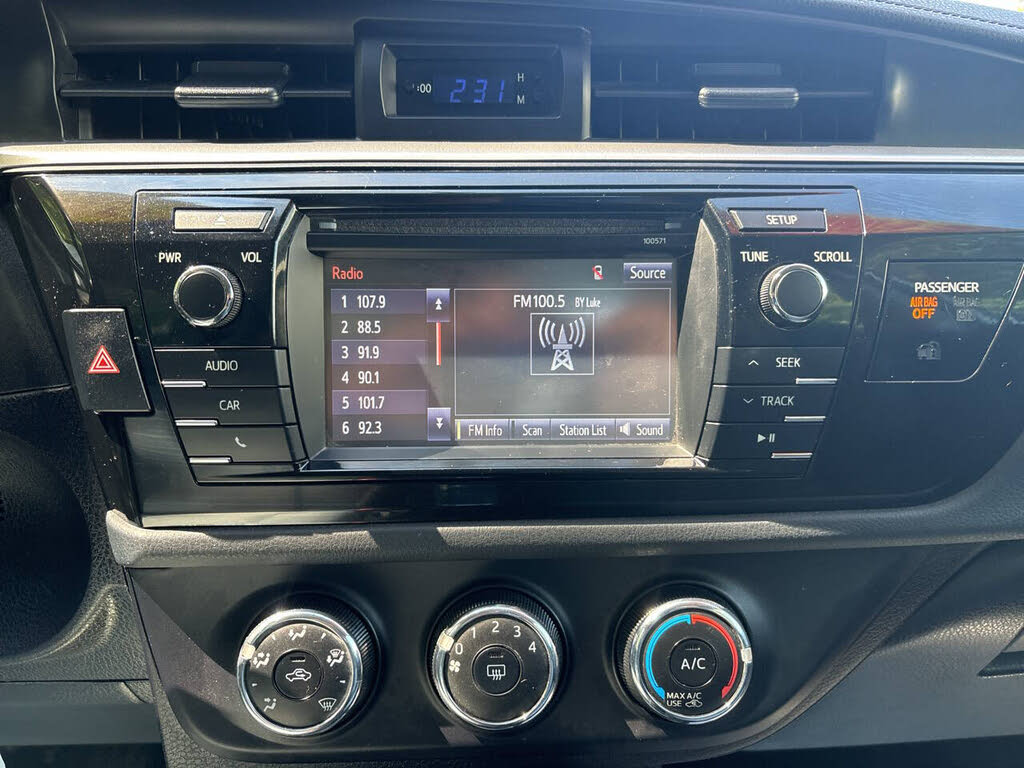 Vehicle view 17