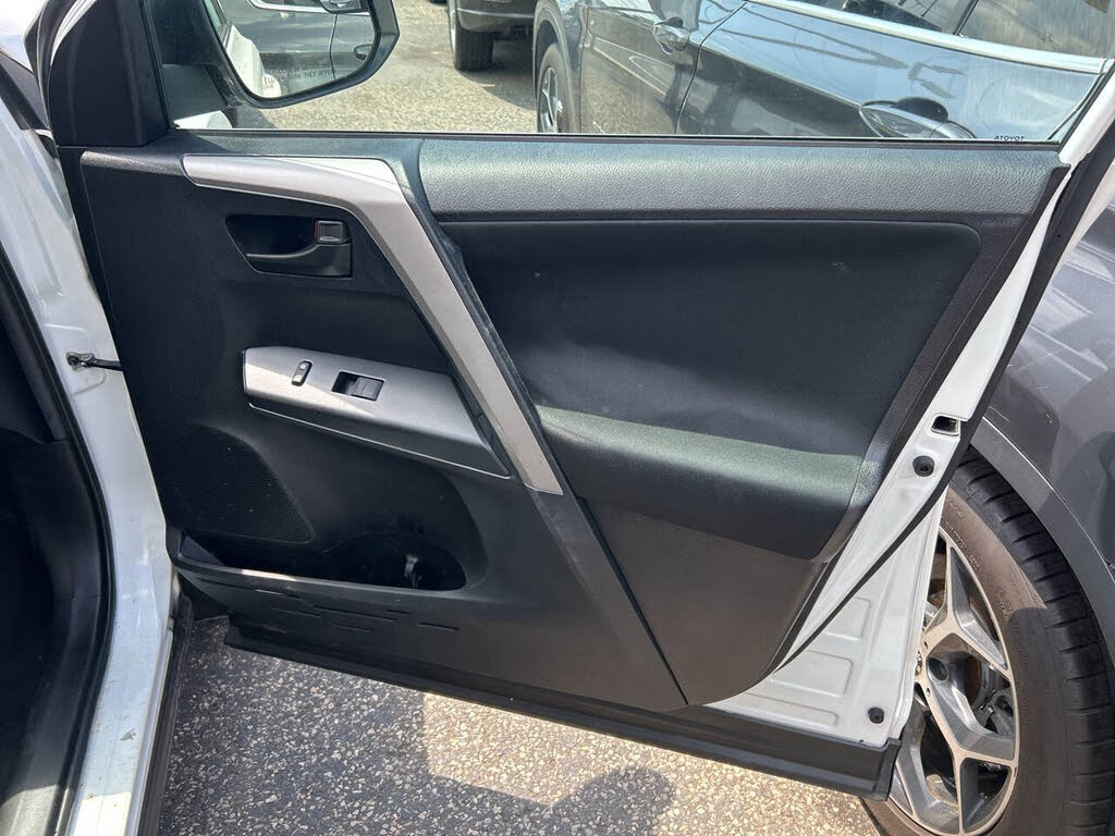 Vehicle view 12