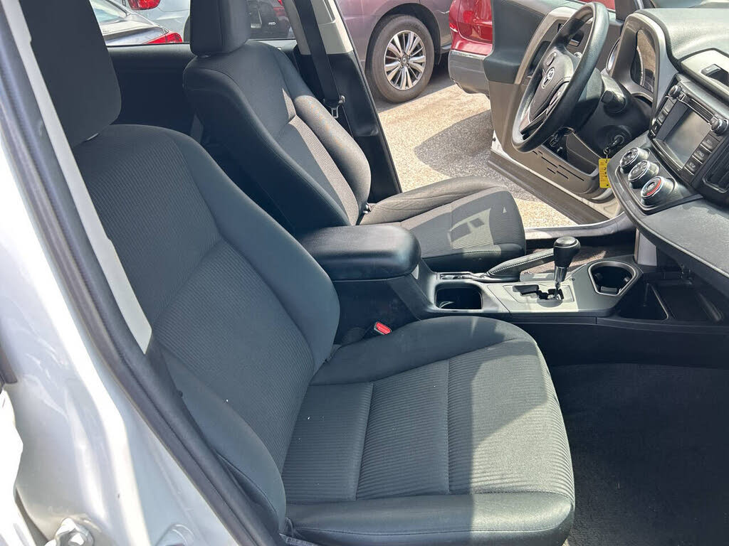 Vehicle view 13