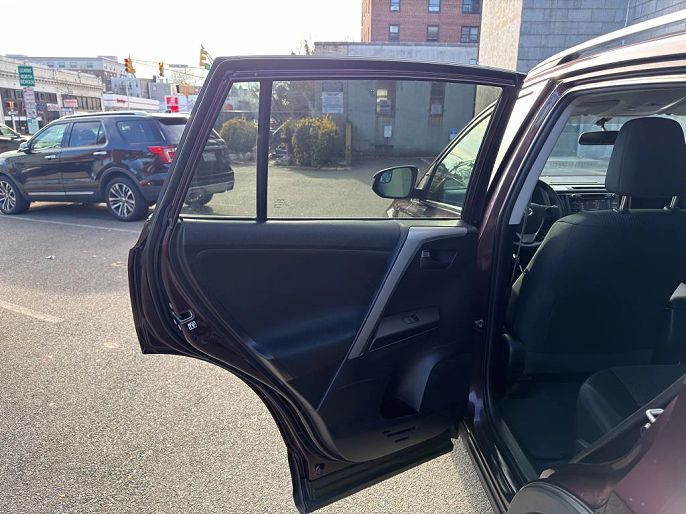 Vehicle view 35