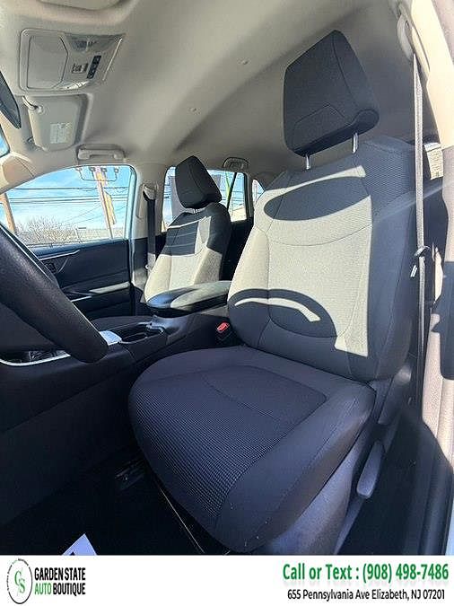 Vehicle view 9