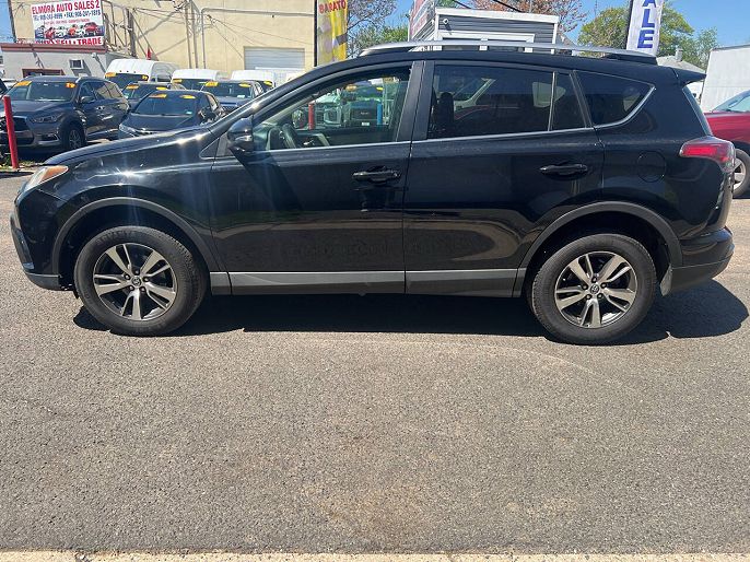 Vehicle view 19
