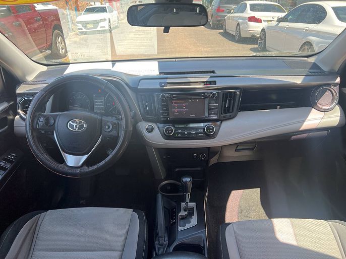 Vehicle view 25