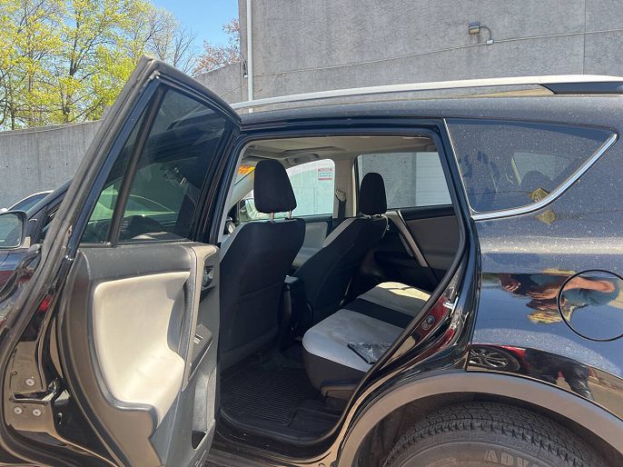 Vehicle view 28