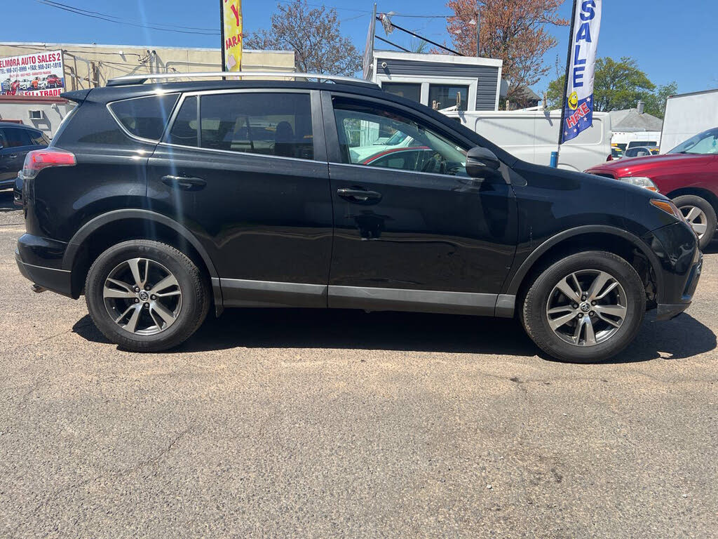 Vehicle view 7