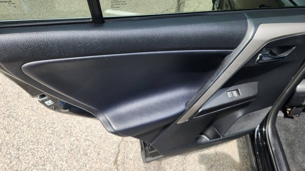 Vehicle view 12