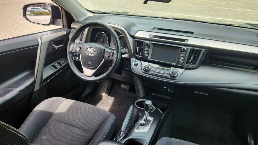 Vehicle view 14