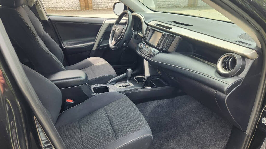 Vehicle view 15