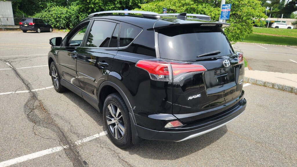 Vehicle view 7