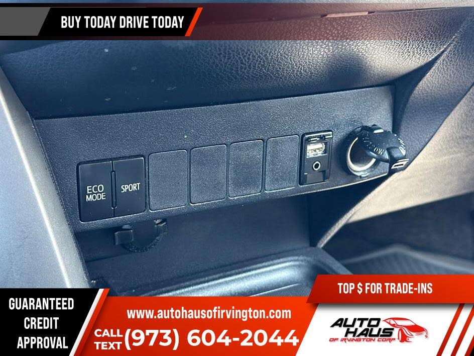 Vehicle view 27