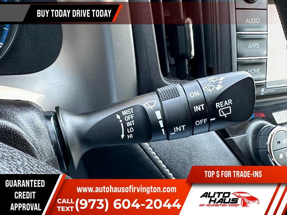 Vehicle view 33
